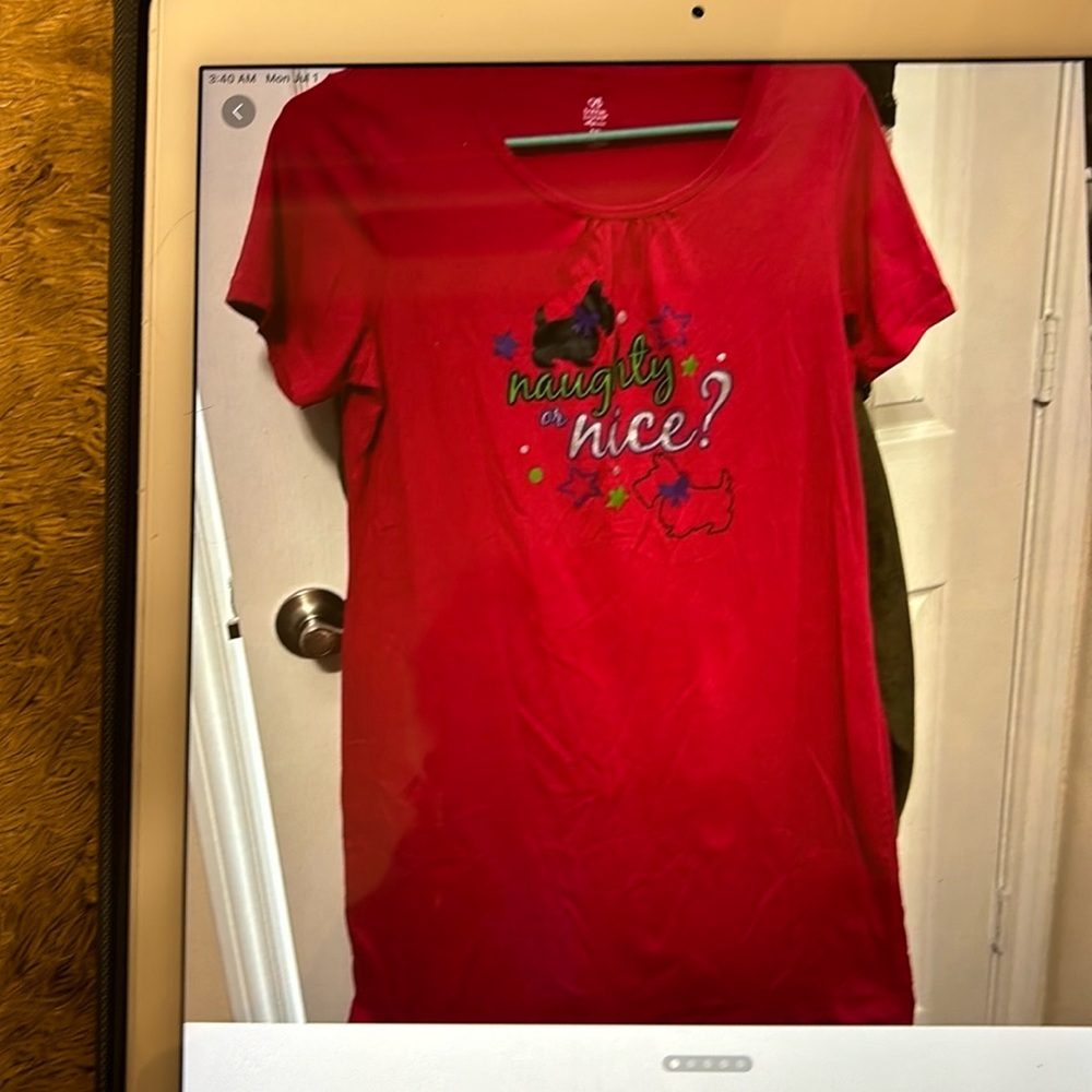 Ladies Night Shirt Christmas theme, sz small - Picture 1 of 6